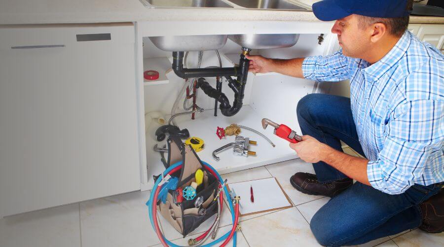 Local expert plumbing services in Lanark, IL